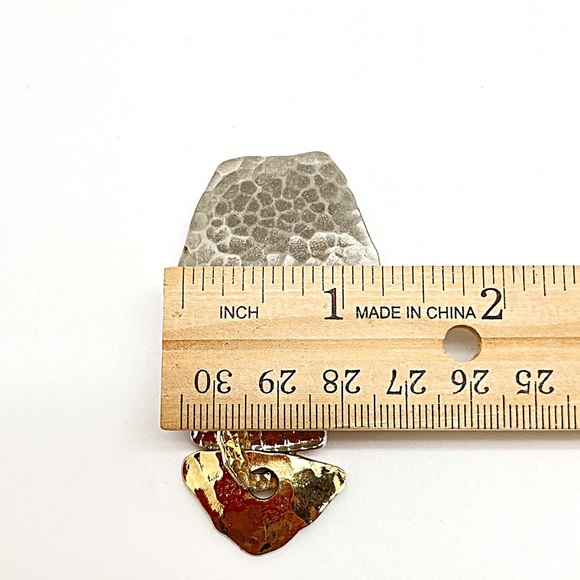 Vintage Norma Jean Clip On Two Tone Dangle Earrings, Hammered, EUC, Made in USA - Picture 5 of 5